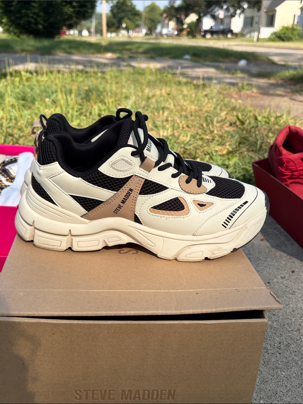 Steve Madden White, Beige & Black Chunky Sneakers